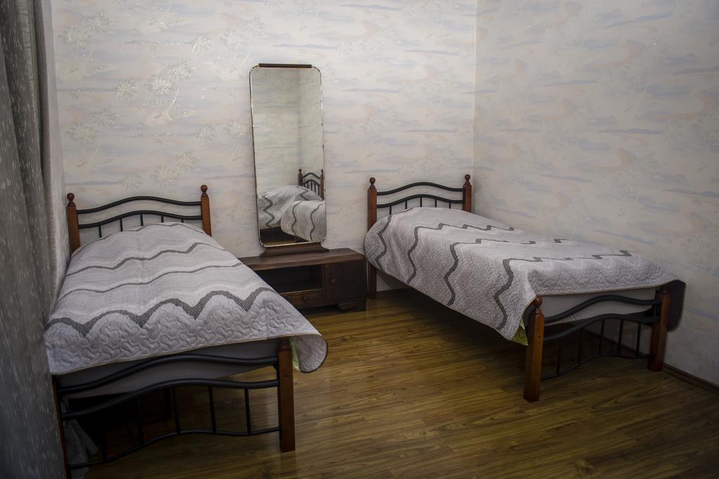 Gng Guest House Telavi Eksteriør bilde