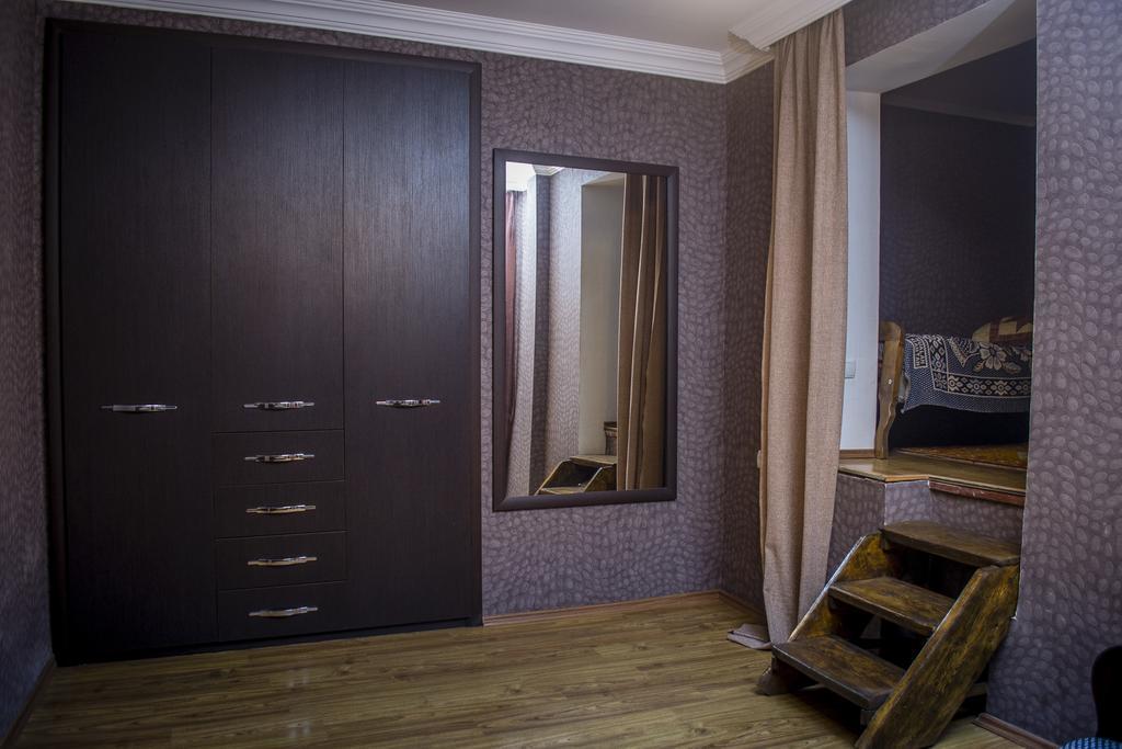 Gng Guest House Telavi Eksteriør bilde