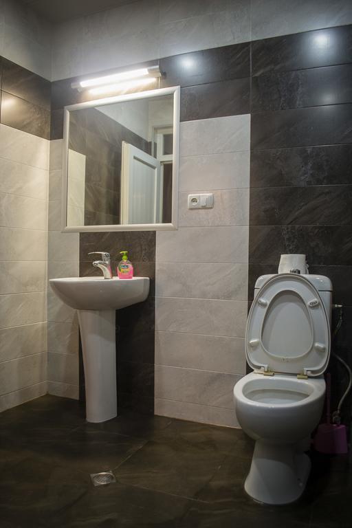 Gng Guest House Telavi Eksteriør bilde